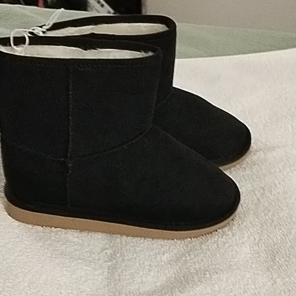 Black snow boots black snow boots with what what w